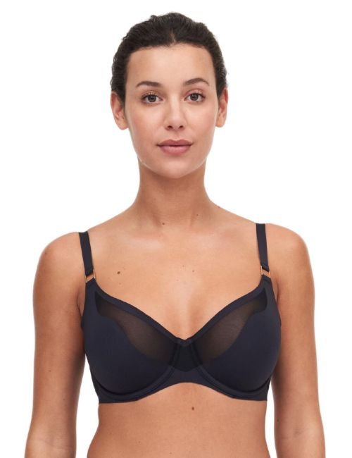 Chantelle Pure Light Moulded Bra - Black