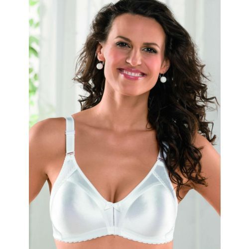 Naturana Plain Moulded Minimiser Soft Cup Bra - White