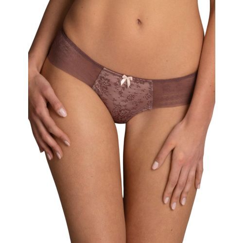 Rosa Faia by Anita Fleur Brief - Berry