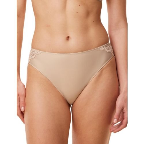 Triumph Amourette Tai Brief - Skin