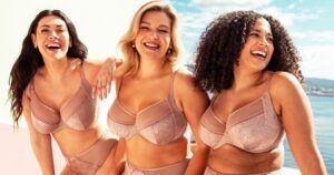 How To Help Someone With Low Body Confidence